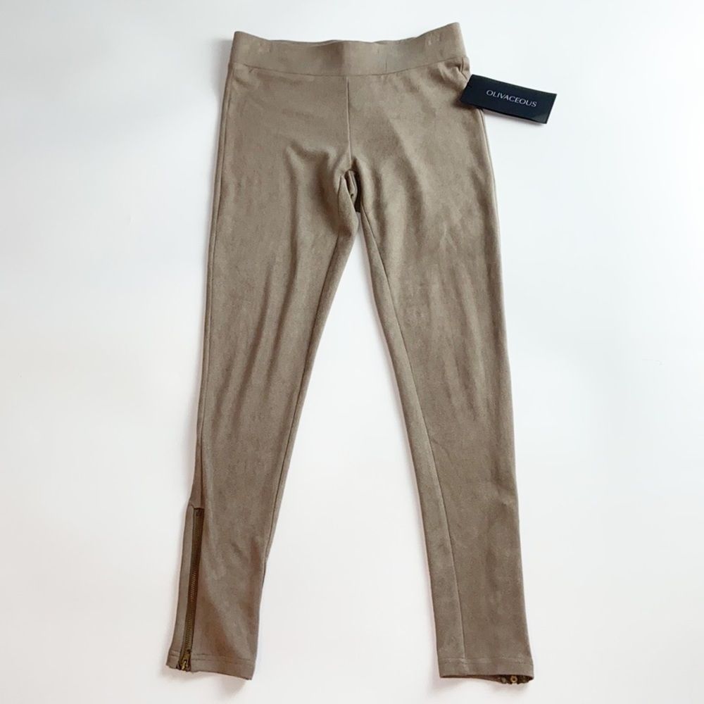 OLIVACEAOUS Faux Suede Soft Khaki Ankle Zipper Skinny Pants NWT - Size Small